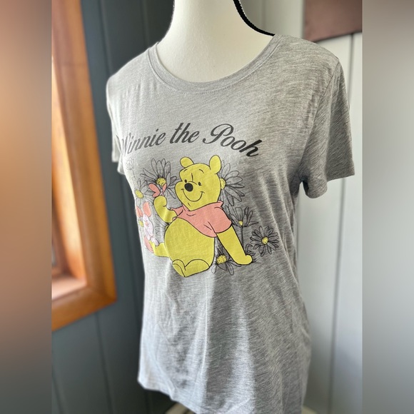 Disney Winnie The Pooh Short Sleeve T-shirt - Picture 3 of 3
